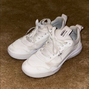 Vans White Sneakers with Cushioned Soles and Breathable Design